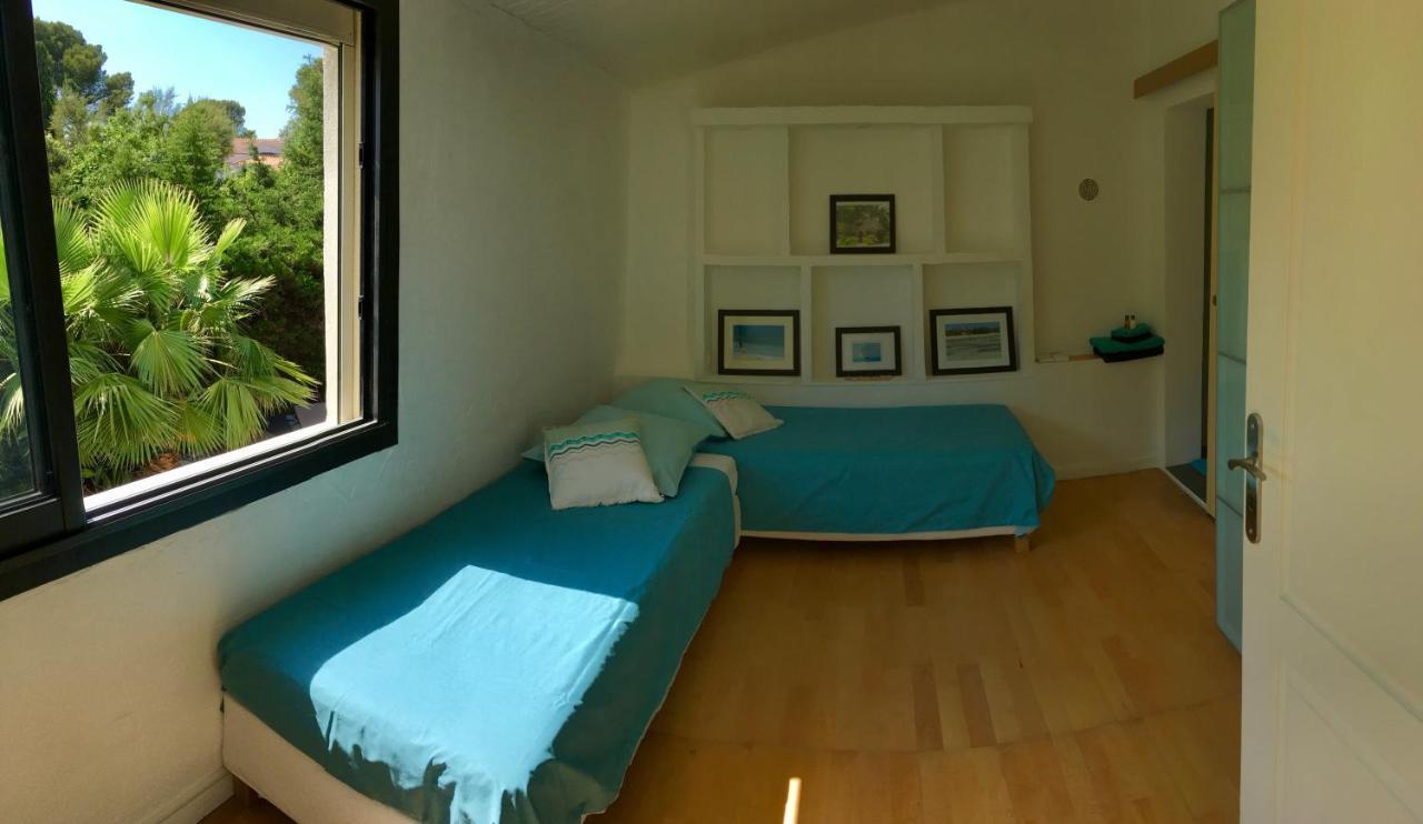Bed,Kitchen And Swimming Pool Villa Esterel Saint-Raphaël Dış mekan fotoğraf